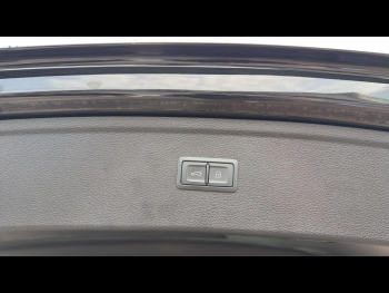 Photo 11 du bon plan AUDI Q5 40 TDI 190ch Design Luxe quattro S tronic 7 Euro6d-T 139g occasion à 26990 €