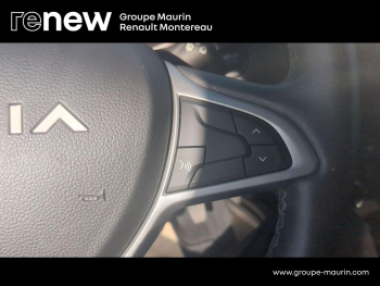 Photo 29 du bon plan DACIA Duster 1.0 ECO-G 100ch  Journey + 4x2 occasion à 16490 €