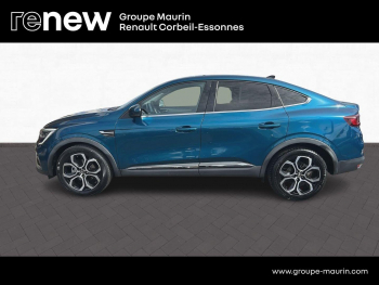 Photo 8 du bon plan RENAULT Arkana 1.6 E-Tech hybride 145ch Techno -22 occasion à 18579 €