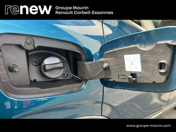 Photo 12 du bon plan RENAULT Arkana 1.6 E-Tech hybride 145ch Techno -22 occasion à 18579 €