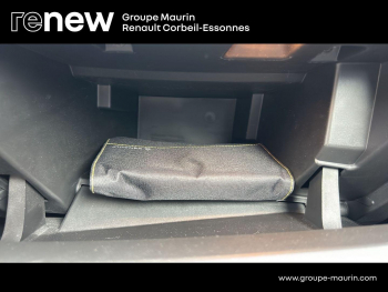 Photo 21 du bon plan RENAULT Arkana 1.6 E-Tech hybride 145ch Techno -22 occasion à 18579 €