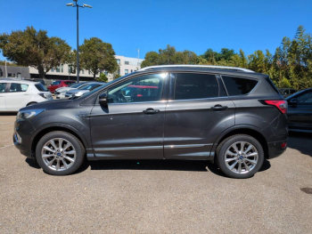 Photo 6 du bon plan FORD Kuga 1.5 Flexifuel-E85 150ch Stop&Start Vignale 170g 4x2 Euro6.2 occasion à 14990 €