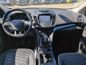 Photo 18 du bon plan FORD Kuga 1.5 Flexifuel-E85 150ch Stop&Start Vignale 170g 4x2 Euro6.2 occasion à 14990 €