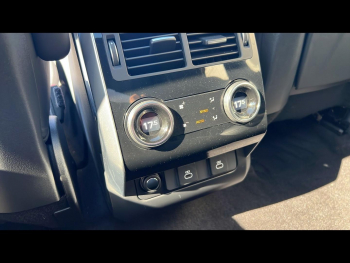 Photo 13 du bon plan LAND-ROVER Range Rover Sport 2.0 P400e 404ch HSE Dynamic Mark IX occasion à 49900 €