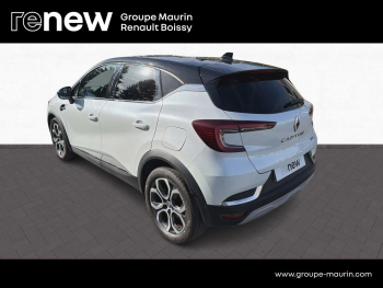 Photo 5 du bon plan RENAULT Captur 1.6 E-Tech hybride rechargeable 160ch Intens -21 occasion à 16400 €