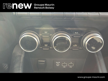 Photo 14 du bon plan RENAULT Captur 1.6 E-Tech hybride rechargeable 160ch Intens -21 occasion à 16400 €