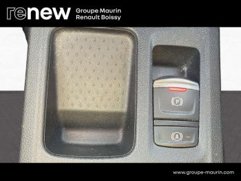 Photo 15 du bon plan RENAULT Captur 1.6 E-Tech hybride rechargeable 160ch Intens -21 occasion à 16400 €