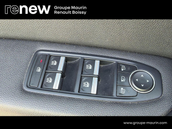 Photo 16 du bon plan RENAULT Captur 1.6 E-Tech hybride rechargeable 160ch Intens -21 occasion à 16400 €