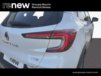 Photo 21 du bon plan RENAULT Captur 1.6 E-Tech hybride rechargeable 160ch Intens -21 occasion à 16400 €