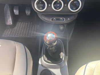 Photo 18 du bon plan FIAT 500X 1.0 FireFly Turbo T3 120ch Yacht Club Capri Dolcevita occasion à 15990 €