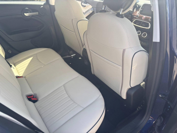Photo 24 du bon plan FIAT 500X 1.0 FireFly Turbo T3 120ch Yacht Club Capri Dolcevita occasion à 15990 €