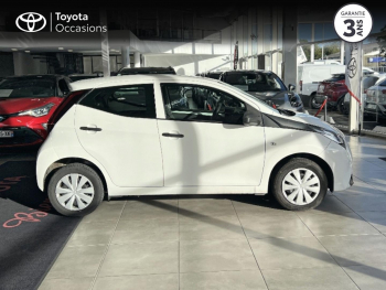 Photo 17 du bon plan TOYOTA Aygo 1.0 VVT-i 72ch x-pro 5p MY21 occasion à 10990 €