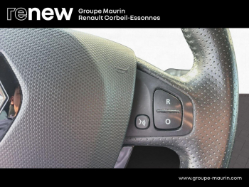 Photo 21 du bon plan RENAULT Zoe Intens charge normale R90 occasion à 8999 €