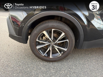 Photo 16 du bon plan TOYOTA C-HR 1.8 Hybride 140ch Design NG23 occasion à 26990 €