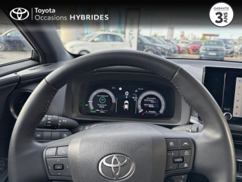 Photo 13 du bon plan TOYOTA C-HR 1.8 Hybride 140ch Design NG23 occasion à 26990 €