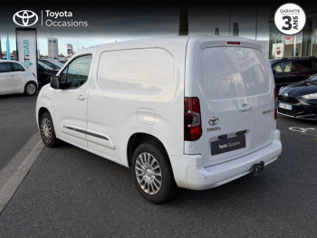 Photo 2 du bon plan TOYOTA PROACE CITY Medium 100 D-4D Business RC22 occasion à 18990 €
