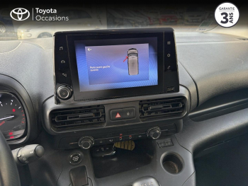 Photo 15 du bon plan TOYOTA PROACE CITY Medium 100 D-4D Business RC22 occasion à 18990 €