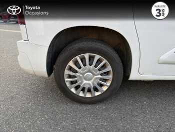 Photo 16 du bon plan TOYOTA PROACE CITY Medium 100 D-4D Business RC22 occasion à 18990 €