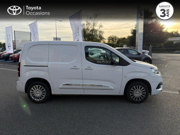 Photo 17 du bon plan TOYOTA PROACE CITY Medium 100 D-4D Business RC22 occasion à 18990 €