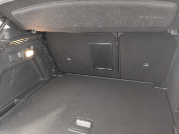 Photo 14 du bon plan PEUGEOT 3008 1.5 BlueHDi 130ch E6.c Allure S&S  6cv occasion à 14990 €