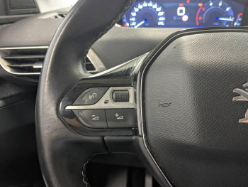 Photo 17 du bon plan PEUGEOT 3008 1.5 BlueHDi 130ch E6.c Allure S&S  6cv occasion à 14990 €