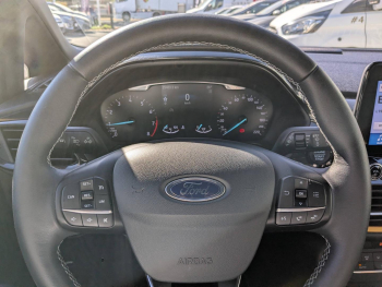 Photo 20 du bon plan FORD Fiesta Active 1.0 EcoBoost 125ch S&S Pack Euro6.2 occasion à 13423 €
