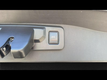Photo 6 du bon plan RENAULT Austral 1.2 E-Tech full hybrid 200ch Techno occasion à 25990 €