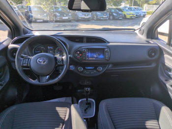 Photo 18 du bon plan TOYOTA Yaris 100h Collection 5p occasion à 12990 €