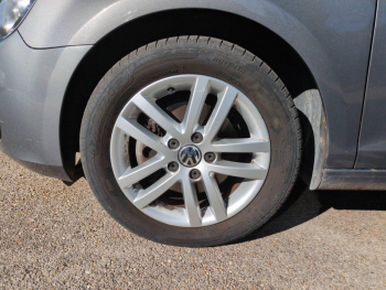 Photo 9 du bon plan VOLKSWAGEN Golf VI Ph1 1.4 TSI 122 Carat Edition DSG 5p occasion à 6000 €