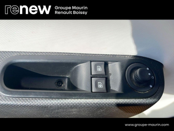 Photo 21 du bon plan RENAULT Twingo 1.0 SCe 75ch Zen - 20 occasion à 8990 €