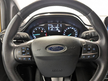 Photo 15 du bon plan FORD Fiesta Active 1.0 EcoBoost 100ch S&S Pack Euro6.2 occasion à 11490 €