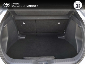Photo 10 du bon plan TOYOTA C-HR 1.8 Hybride 140ch Design MY25 occasion à 28990 €