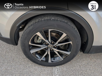Photo 16 du bon plan TOYOTA C-HR 1.8 Hybride 140ch Design MY25 occasion à 28990 €