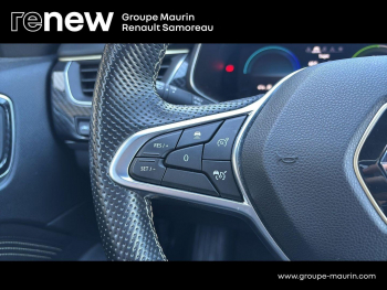Photo 18 du bon plan RENAULT Arkana 1.6 E-Tech hybride 145ch Engineered -22 occasion à 18900 €