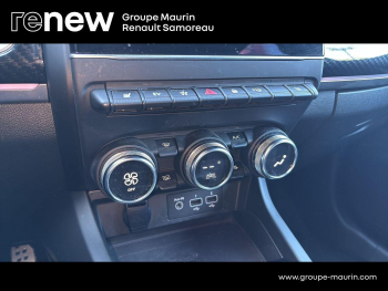 Photo 20 du bon plan RENAULT Arkana 1.6 E-Tech hybride 145ch Engineered -22 occasion à 18900 €