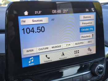 Photo 27 du bon plan FORD Fiesta 1.0 EcoBoost 100ch Stop&Start Titanium 5p occasion à 8990 €