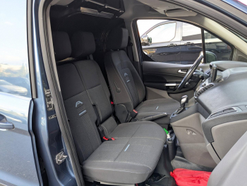 Photo 20 du bon plan FORD Transit Connect VUL L1 1.5 EcoBlue 120ch Active BVA occasion à 20900 €