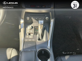 Photo 9 du bon plan LEXUS NX 300h 2WD Luxe Plus MY21 occasion à 31990 €