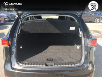 Photo 15 du bon plan LEXUS NX 300h 2WD Luxe Plus MY21 occasion à 31990 €