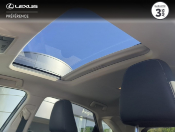 Photo 19 du bon plan LEXUS NX 300h 2WD Luxe Plus MY21 occasion à 31990 €