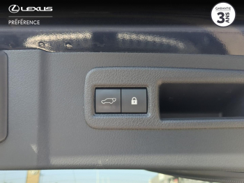 Photo 20 du bon plan LEXUS NX 300h 2WD Luxe Plus MY21 occasion à 31990 €