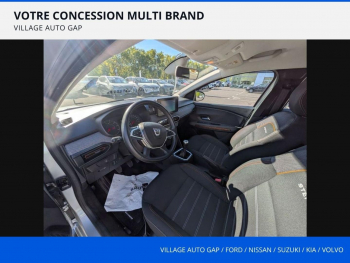 Photo 12 du bon plan DACIA Sandero 1.0 TCe 90ch Confort occasion à 10980 €