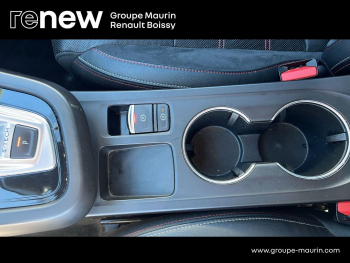 Photo 32 du bon plan RENAULT Arkana 1.6 E-Tech 145ch RS Line -21B occasion à 18900 €