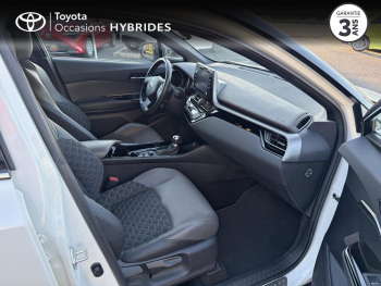 Photo 6 du bon plan TOYOTA C-HR 122h Distinctive 2WD E-CVT RC18 occasion à 19990 €