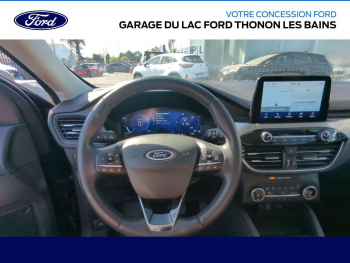 Photo 18 du bon plan FORD Kuga 2.5 Duratec 190ch FHEV E85 Titanium BVA occasion à 23990 €