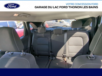 Photo 19 du bon plan FORD Kuga 2.5 Duratec 190ch FHEV E85 Titanium BVA occasion à 23990 €