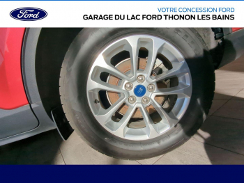 Photo 4 du bon plan FORD Kuga 2.5 Duratec 190ch FHEV E85 Titanium BVA occasion à 23990 €