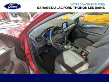 Photo 5 du bon plan FORD Kuga 2.5 Duratec 190ch FHEV E85 Titanium BVA occasion à 23990 €