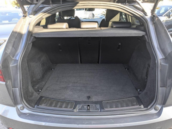 Photo 11 du bon plan JAGUAR E-Pace P200 FlexFuel MHEV 200ch R-Dynamic SE occasion à 32990 €
