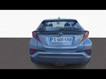 Photo 6 du bon plan TOYOTA C-HR 122h Dynamic 2WD E-CVT RC18 occasion à 17990 €